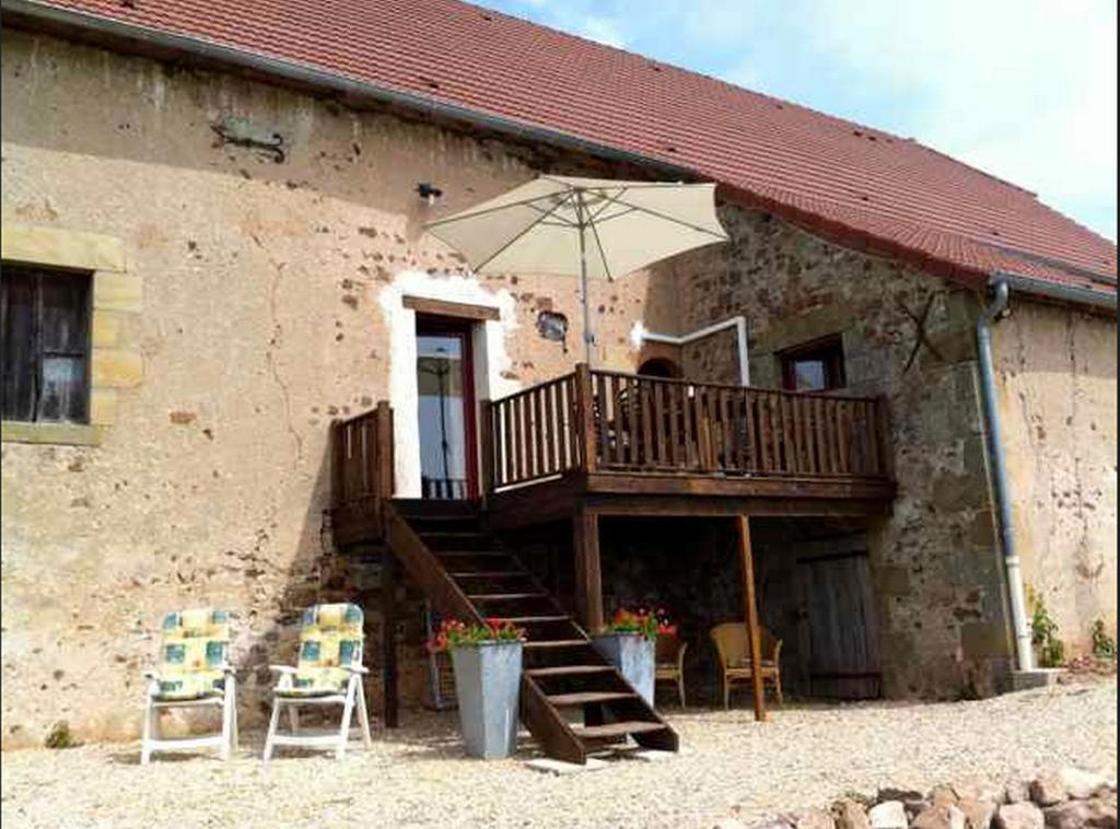 Domaine De La Madeleine Bed and Breakfast Ygrande Eksteriør billede