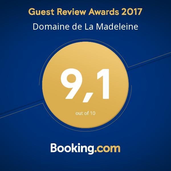 Domaine De La Madeleine Bed and Breakfast Ygrande Eksteriør billede