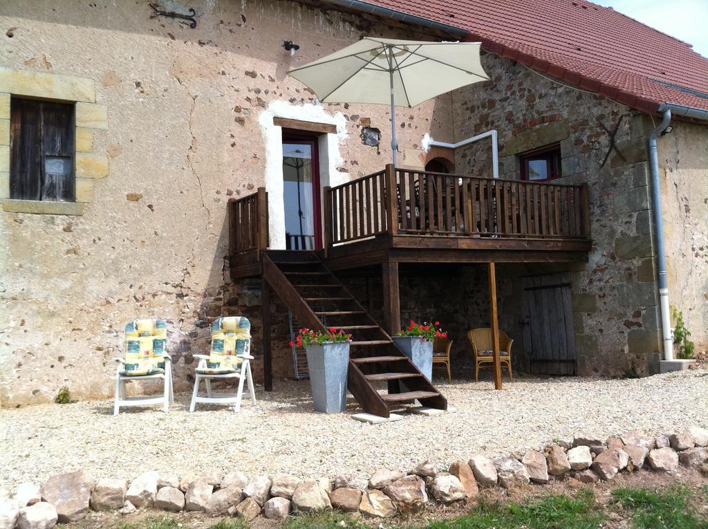 Domaine De La Madeleine Bed and Breakfast Ygrande Værelse billede