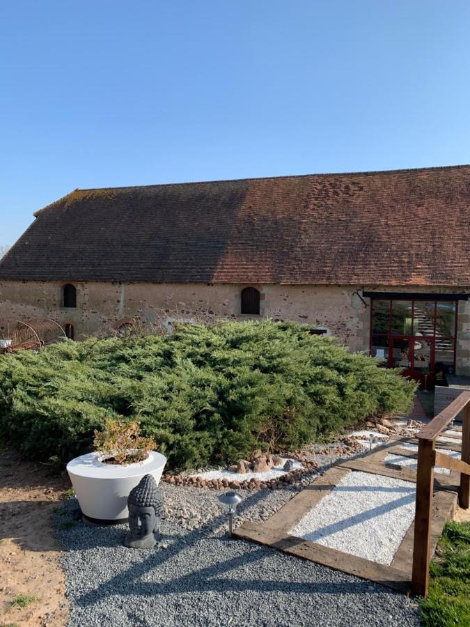 Domaine De La Madeleine Bed and Breakfast Ygrande Eksteriør billede